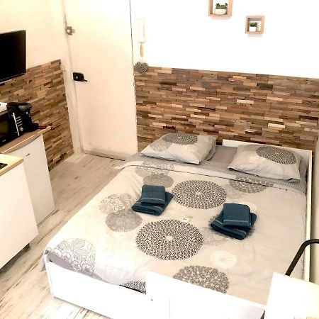 Cozy Nest Apartment ตูลง ภายนอก รูปภาพ