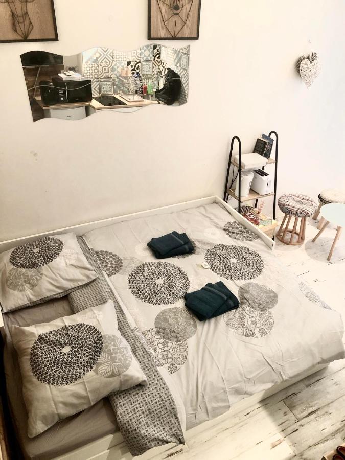 Cozy Nest Apartment ตูลง ภายนอก รูปภาพ