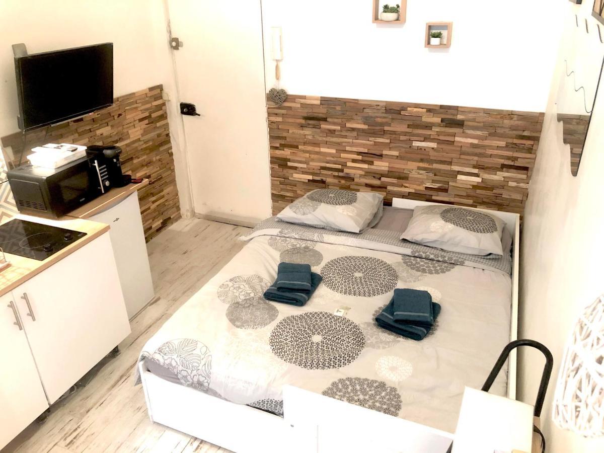 Cozy Nest Apartment ตูลง ภายนอก รูปภาพ